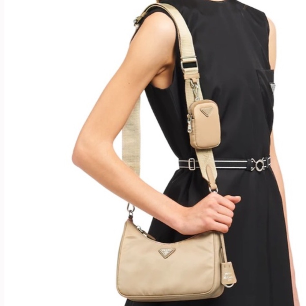 Authentic Prada Re-Edition 2005 Nylon Bag in Beige in Excellent Condition!!! - Picture 9 of 16